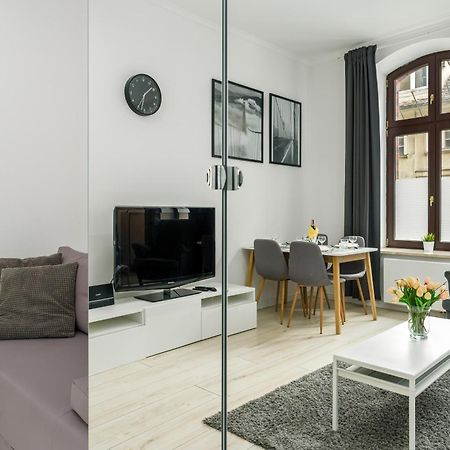 Old Town Studio Swiety Wojciech Street - Poznan By Noclegi Renters エクステリア 写真